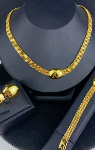 Des bagues de protection de fiançailles et islamique